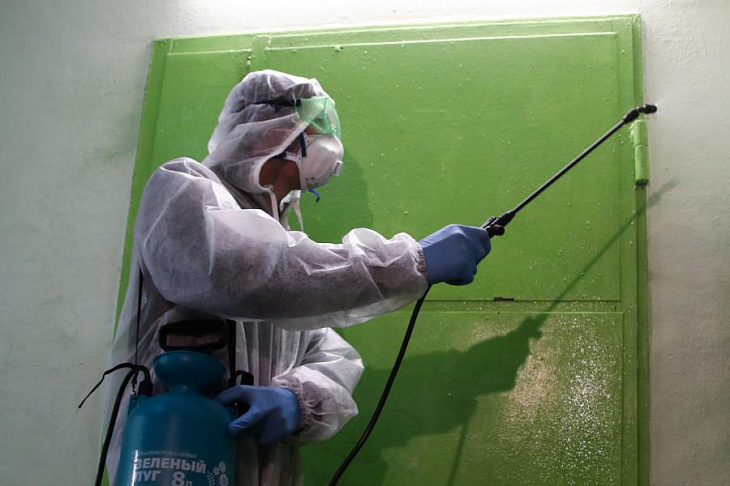 В России скорректируют правила уборки подъездов