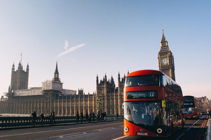 Британский врач заявил о невозможности искоренить коронавирус