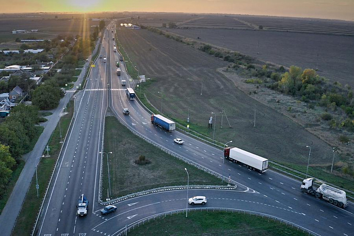 Трассу Краснодар - Керчь начнут строить в 2021 году