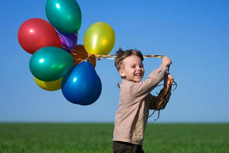 Вредно ли вдыхать гелий из воздушных шаров?