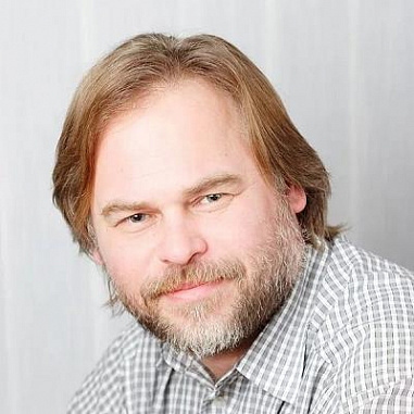 Касперский Евгений  Валентинович