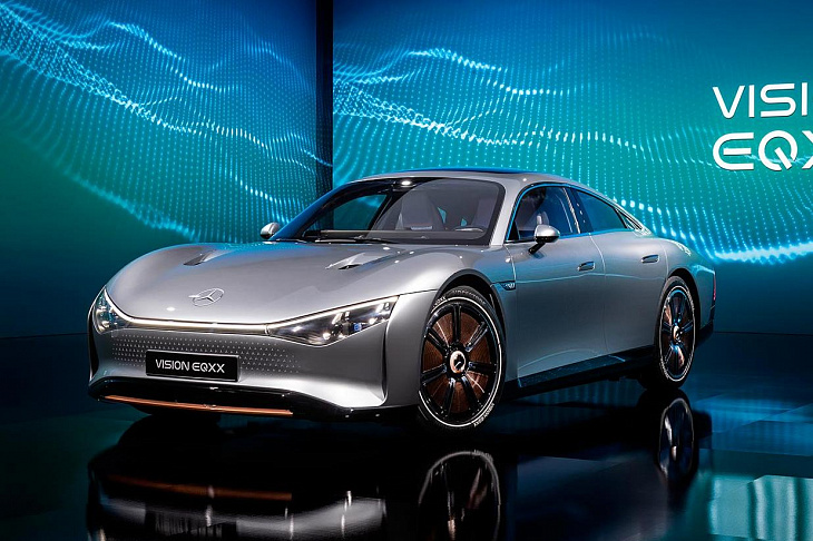 Mercedes-Benz представил электроседан EQXX с запасом хода в 1000 км 