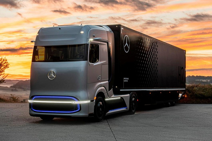 Mercedes представил водородный грузовик с запасом хода 1 тыс. км