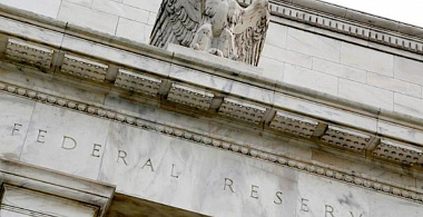 Почему политика американского регулятора не опасна для России