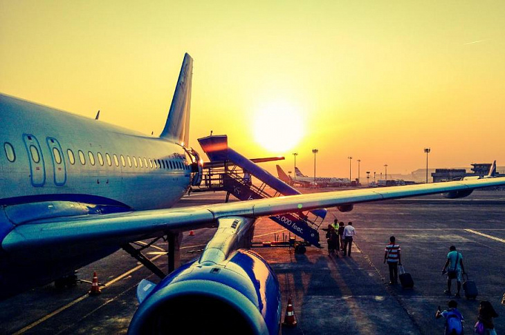 Россия временно ограничила авиасообщение со всеми странами  