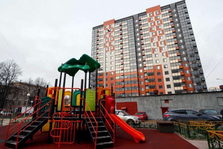 Риелторы назвали округ Москвы с максимально подешевевшим жильем 