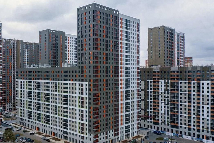 Банки выдали россиянам 80 тыс. льготных ипотек под 6,5% на 200 млрд рублей