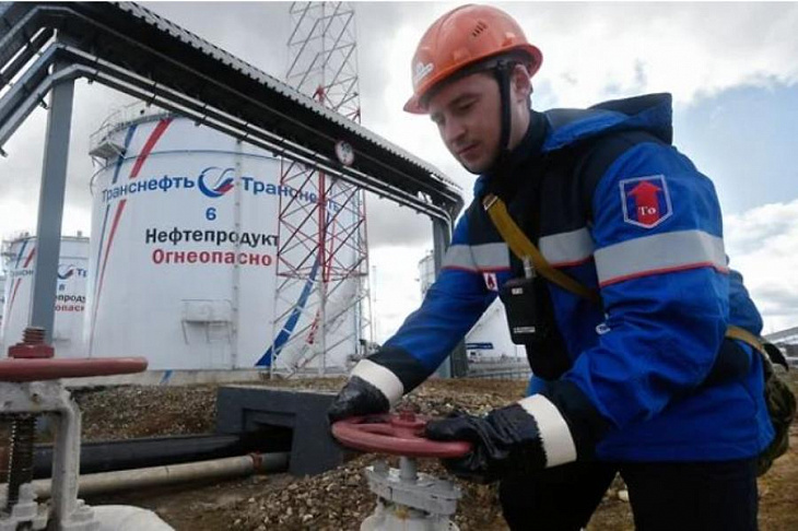 ОПЕК+ уронило прокачку «Транснефти»