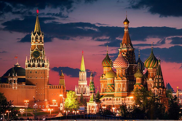 «Нефтяной шантаж»: Bloomberg узнал об отказе Кремля идти на уступки в нефтяной войне с саудитами