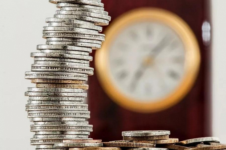 В правительстве обсуждают повышение налоговой и акцизной нагрузки