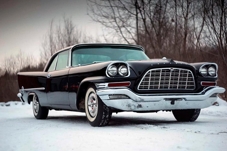Олдтаймер Chrysler 300 1957 года выставила на продажу за ₽5 млн