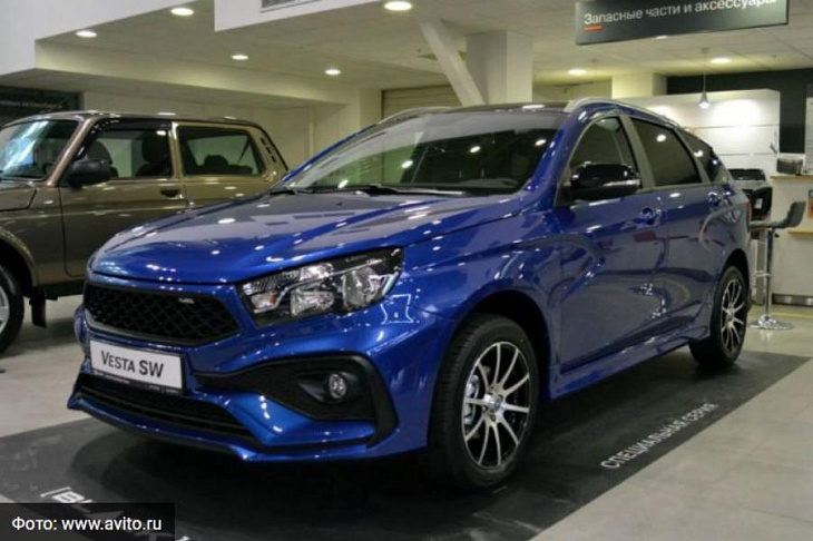 Дилер АвтоВАЗа продает Lada Vesta по заоблачной цене