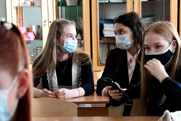 В российских школах откажутся от использования зарубежных видеосервисов