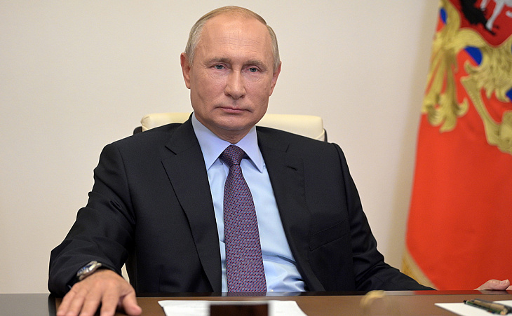 Путин планирует принять участие в пленарном заседании ПМЭФ в очном формате