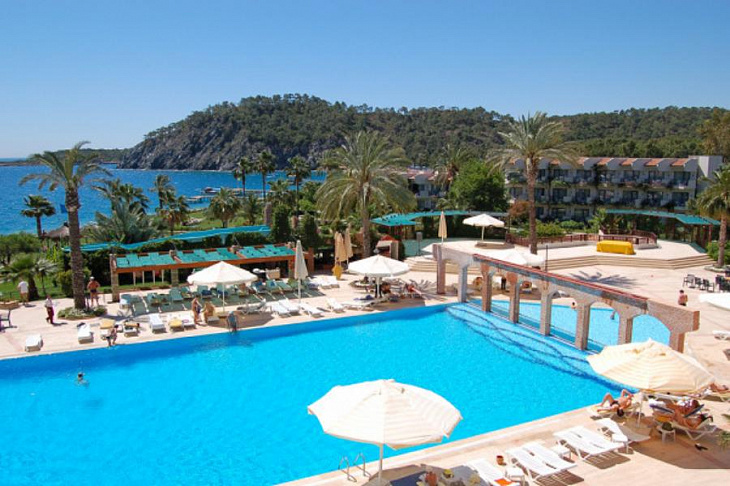 Российские туристы пожаловались на ограничения в Турции