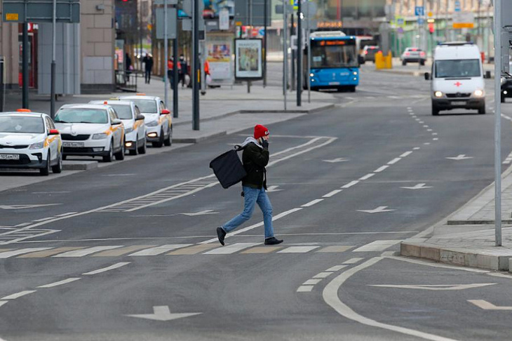 Путин поручил рассмотреть возможность субсидирования доставки еды