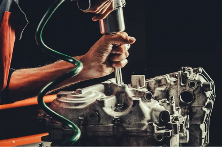  2  Фото: Getty Images  «Убер» для замены масла