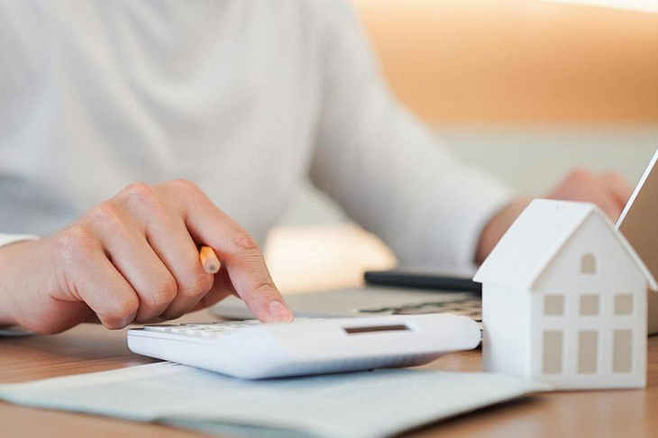 Стало известно, сколько россияне тратят на первый взнос по ипотеке