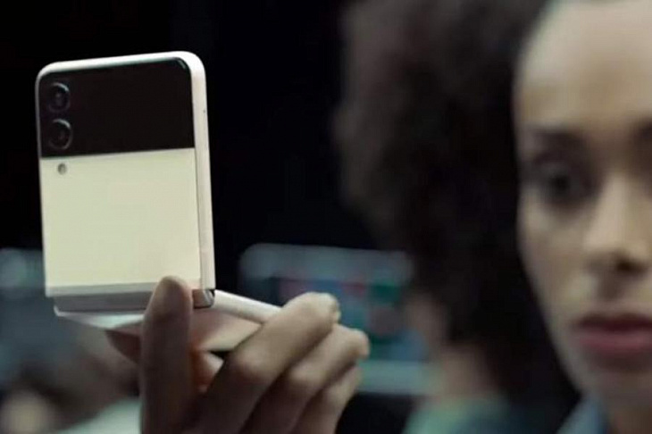 Samsung представила новые сгибающиеся смартфоны повышенной прочности