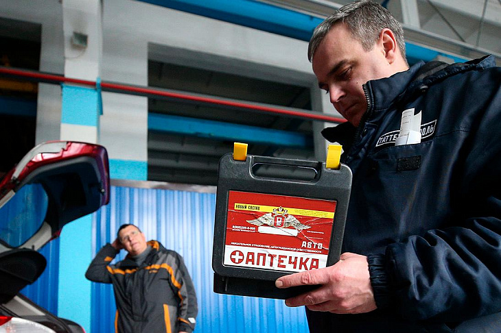 В России изменились требования к автомобильным аптечкам