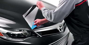 Оклейка авто защитной пленкой: как сохранить покрытие вашей машины