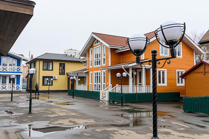 Реальные выставки для выбора загородных домов — полный список.