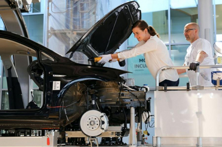 Volkswagen предложил клиентам поучаствовать в сборке своих авто