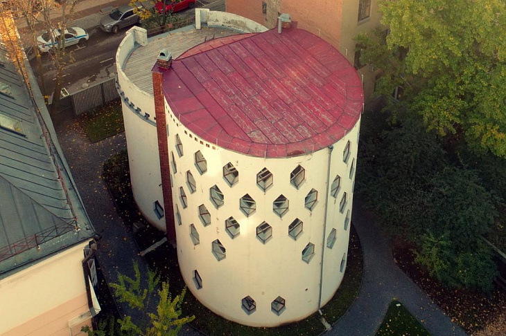 В Москве спасают архитектурный шедевр: как удалось помочь Дому Мельникова