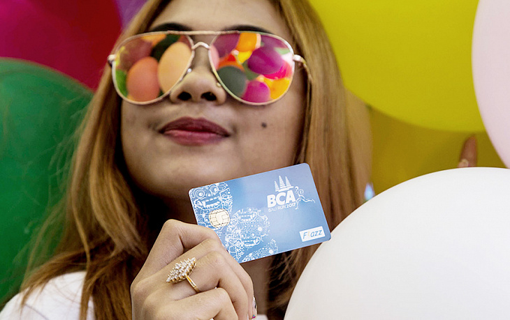 Кража со взломом. Как защитить банковскую карту от мошенников