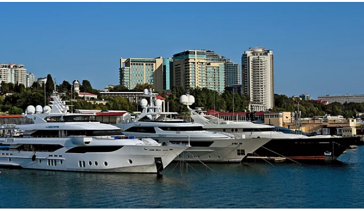 И сочится, и колется