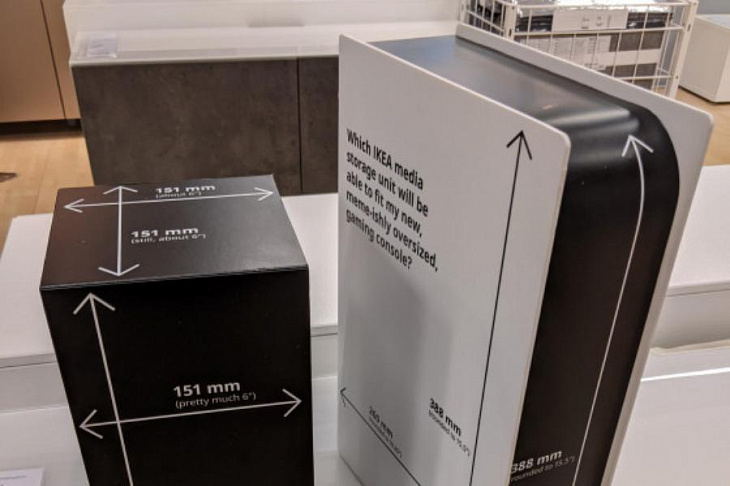 В IKEA начали появляться макеты PS5 и Xbox Series X для помощи в выборе мебели