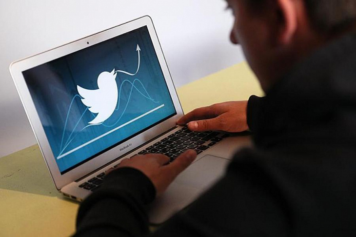 В России предложили ввести штрафы для Google и Twitter за цензуру СМИ